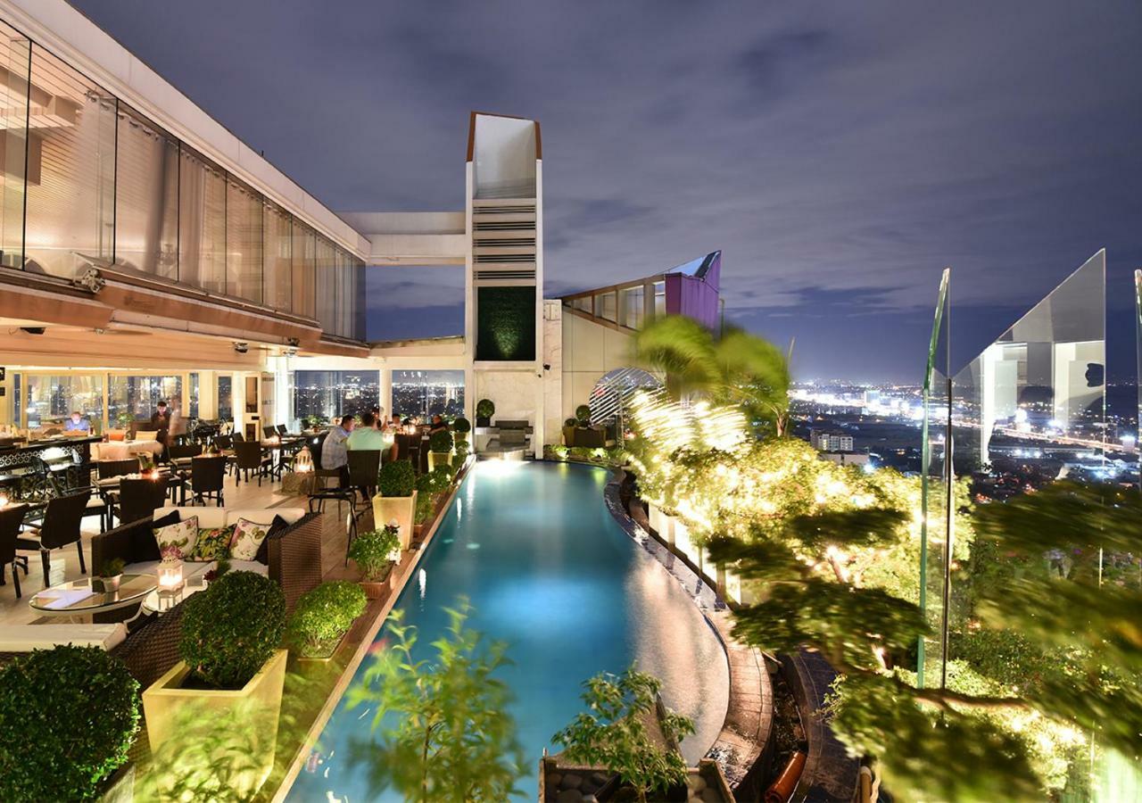 Vivere Hotel And Resorts Muntinlupa City Exteriör bild